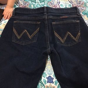 Woman’s wrangler jeans